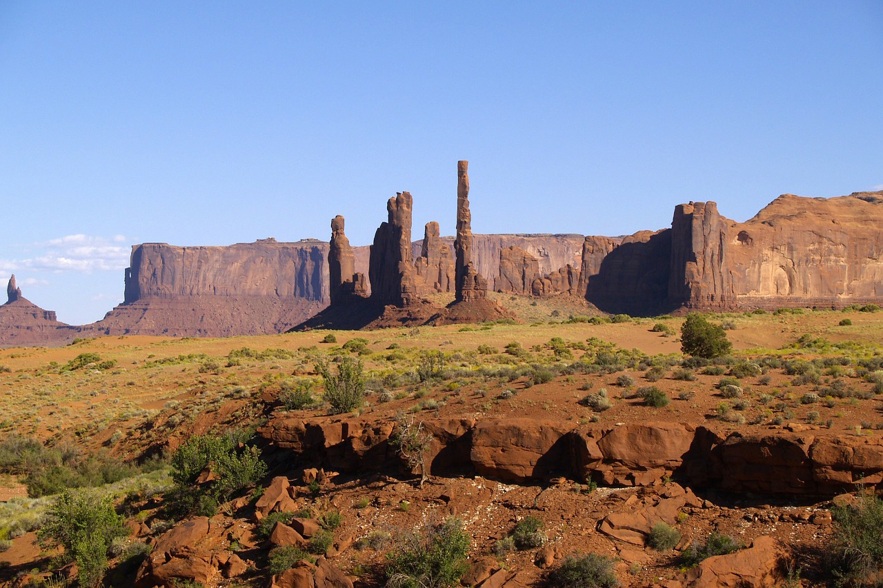 Monument Valley Three Sisters